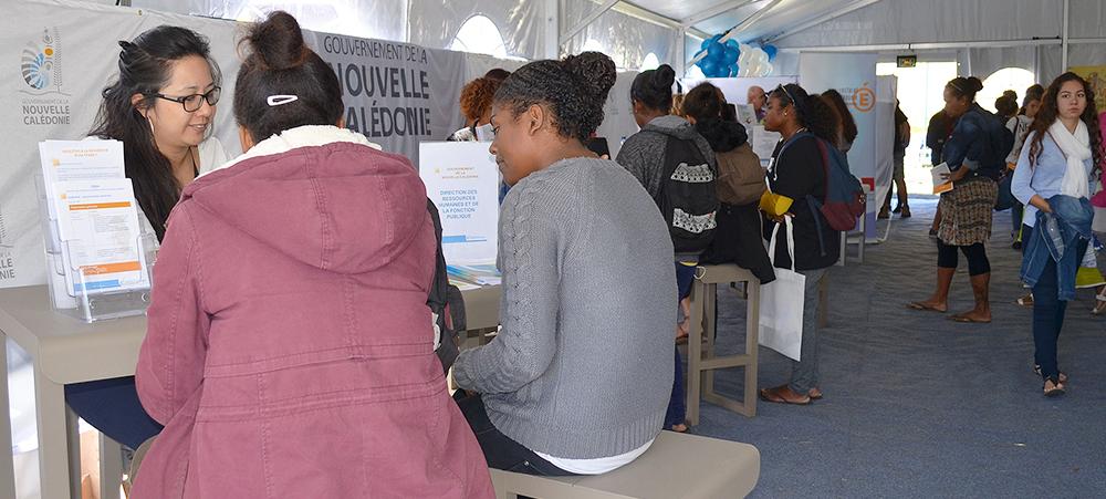 Le stand du gouvernement de la Nouvelle-Calédonie au salon de l’étudiant, les 28 et 29 juillet.   